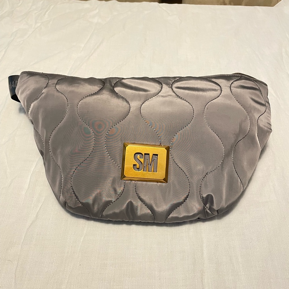 Steve Madden Gray Quilted cross body bag with Gold Accent